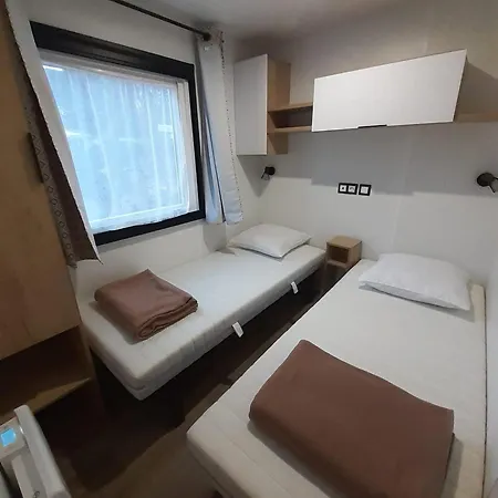 Mobil Roussillon 4 étoiles Le Mar Estang 8 Pers *