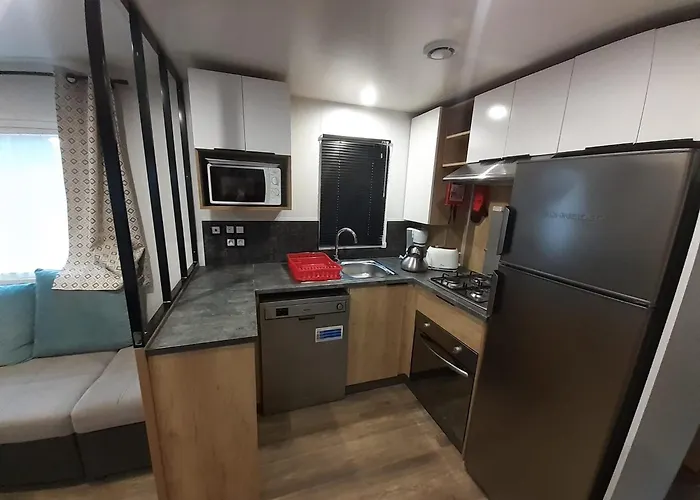 Mobil Roussillon 4 Etoiles Le Mar Estang 8 Pers